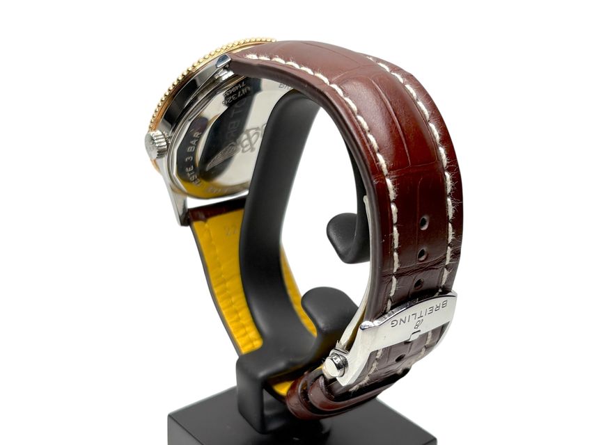 Breitling Navitimer Automatic 41 U17326 Image 3